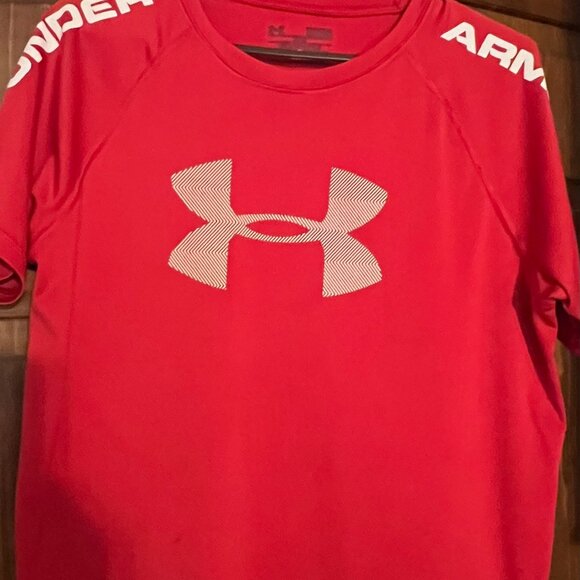 Under Armour Other - Under Armour Boys 8/10